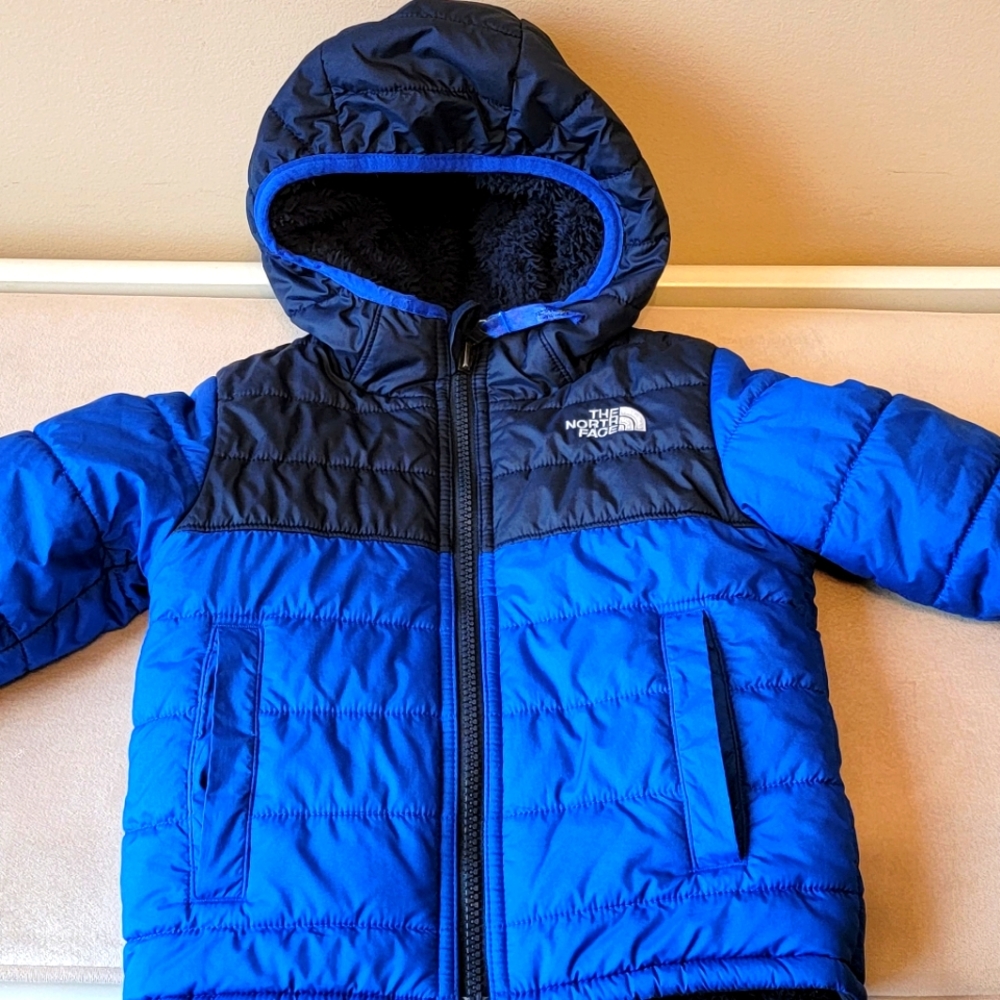 The North Face Toddler Reversible Fleece lined hooded Jacket